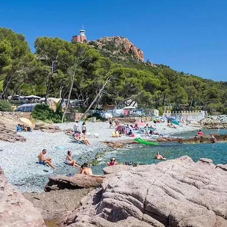 Mobilhome 4 Etoiles - Piscine - Eechhg Holiday home Saint-Raphael (Var)