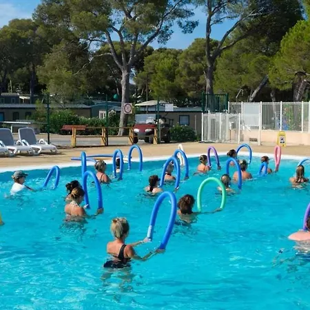 Mobilhome 4 Etoiles - Piscine - Eechhg Ferienhaus
